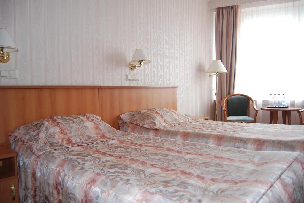 Azimut Hotel Smolenskaya 莫斯科 客房 照片